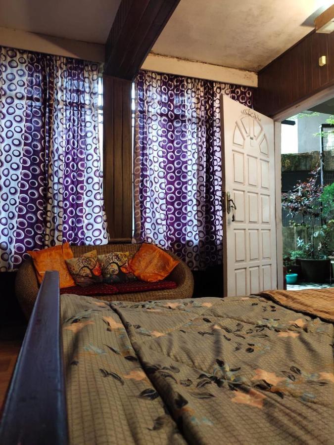 Azalea Holidays On Mall Darjeeling  Exterior photo